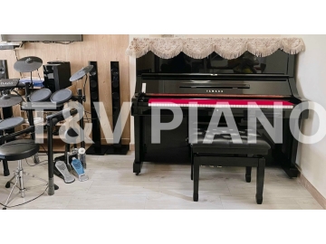 Yamaha UX(1)