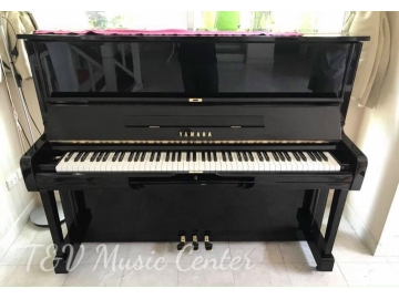 Yamaha U1A