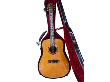 Guitar A003