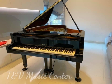 Yamaha Grand C7A