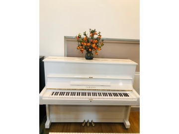 Yamaha U1F WH