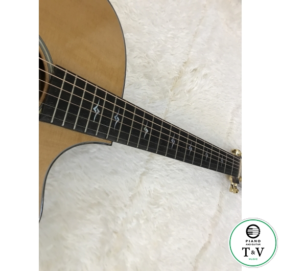 Acoustic Guitar A032( Dáng Taylor)
